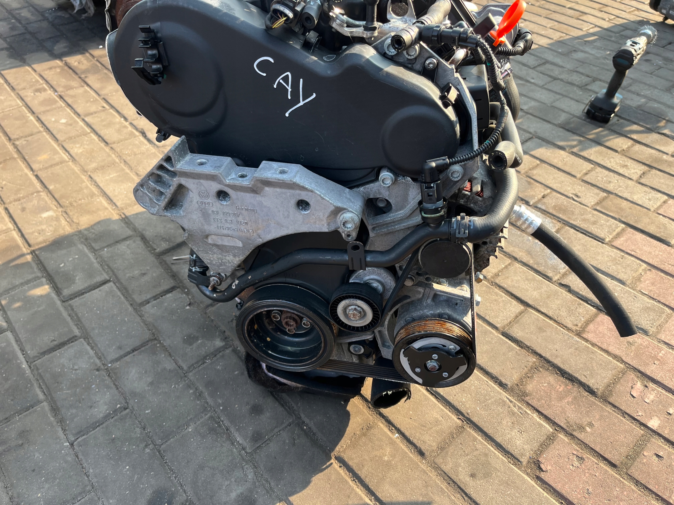 Moteur CAYA — vue 4
