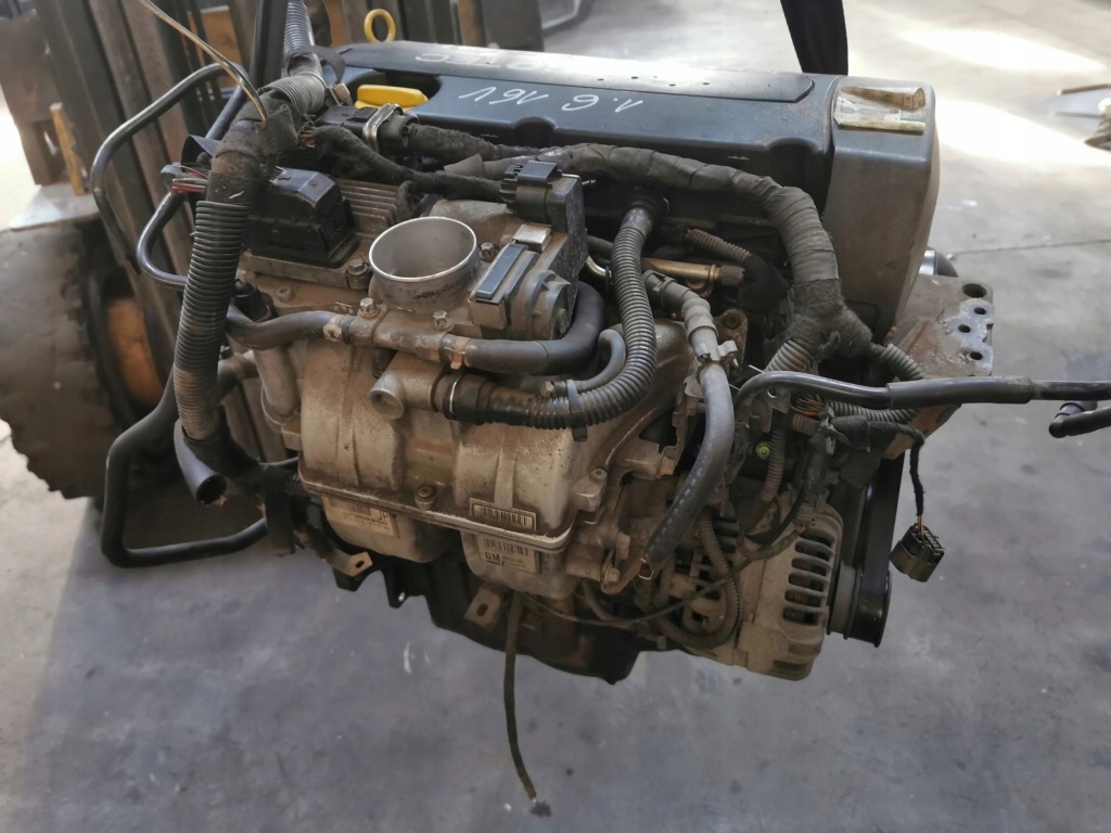 Moteur Z 16 XE1 — vue 3