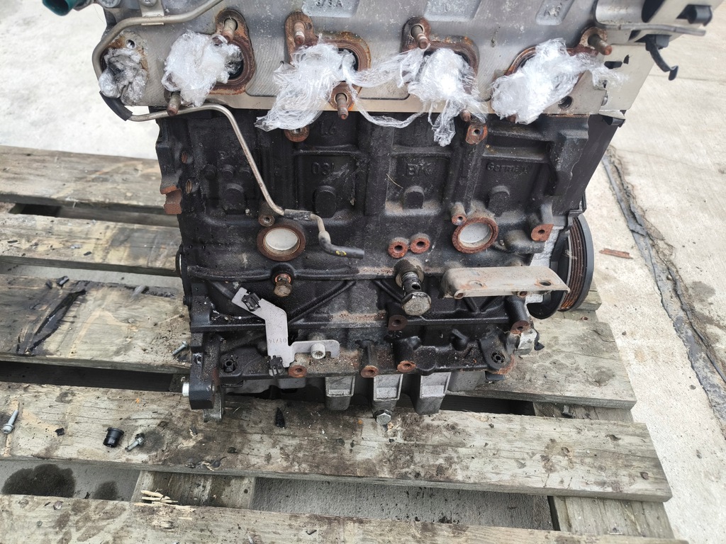 Moteur CAYB — vue 6