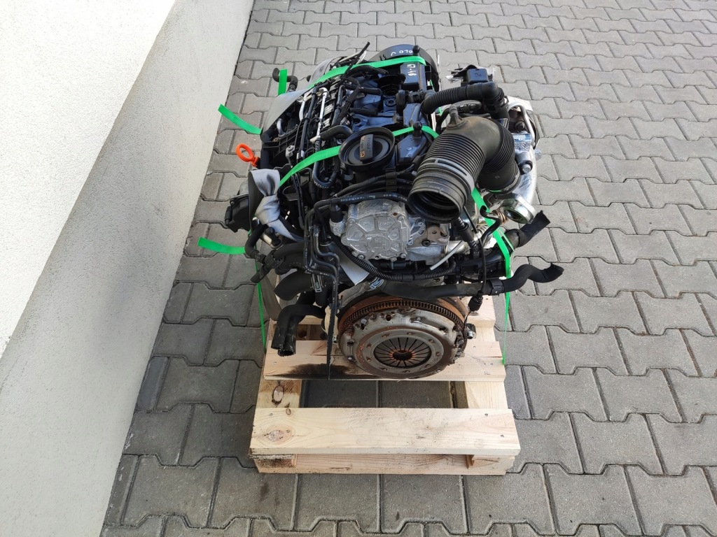 Moteur CAYB — vue 4