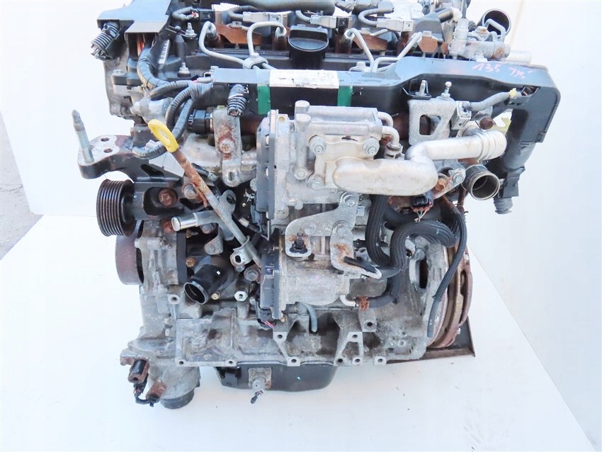 Moteur 1AD-FTV — vue 1