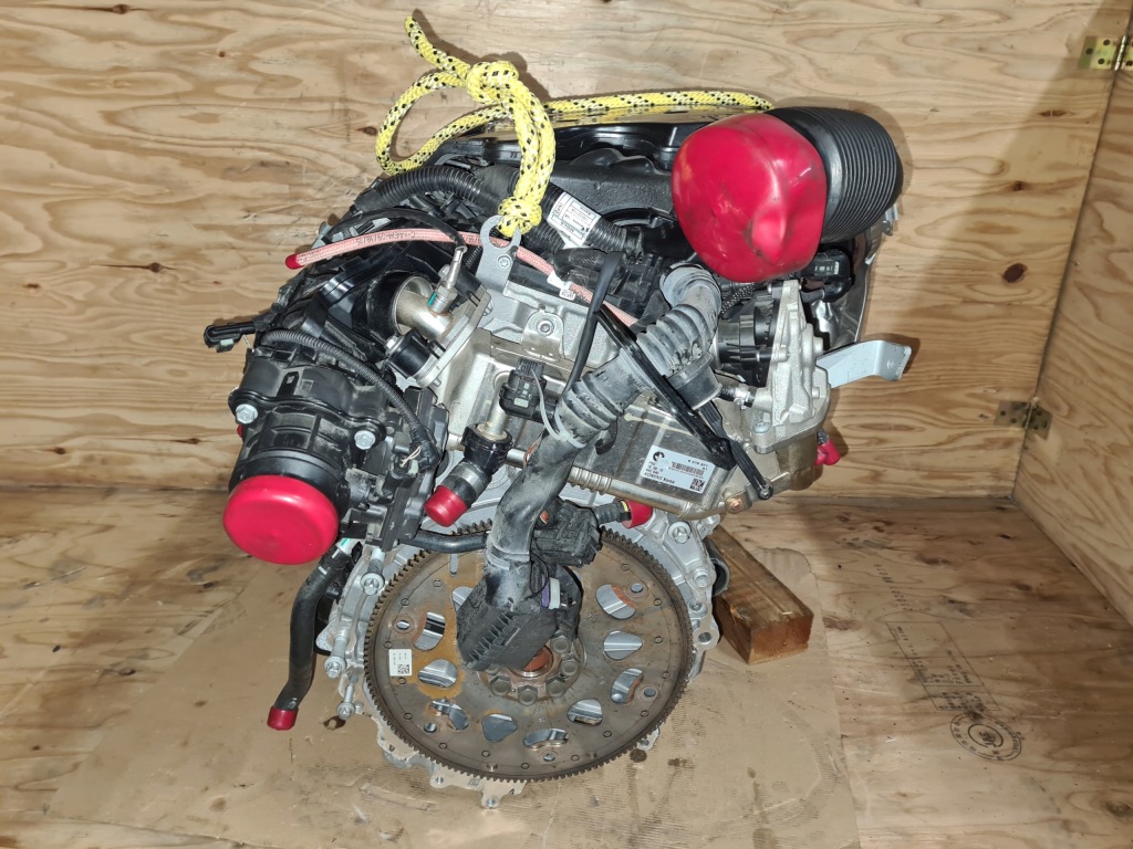 Moteur B37 C15 A — vue 5