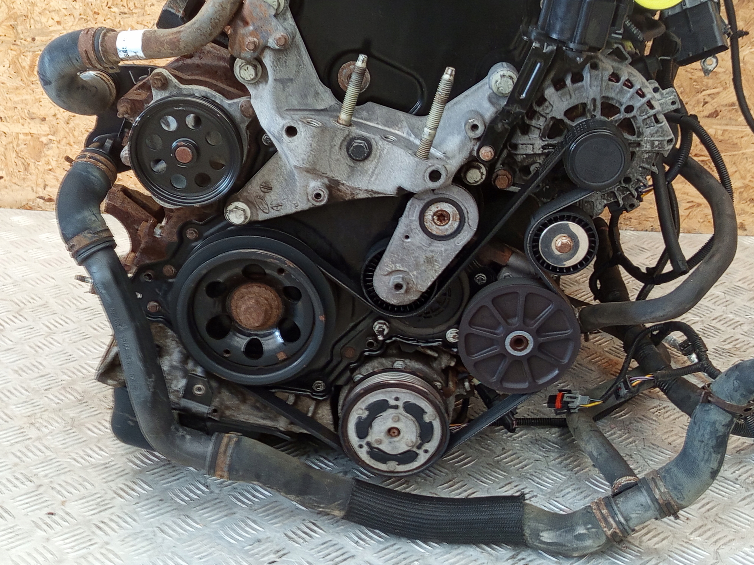 Moteur YMF6 — vue 7
