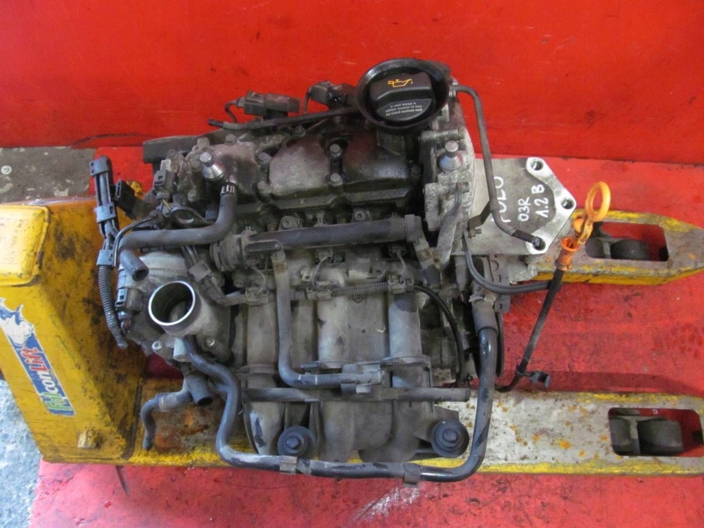 Moteur AWY — vue 1