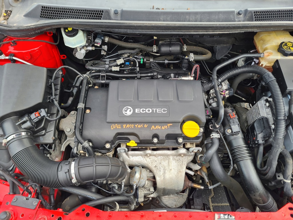 Moteur A 14 NET — vue 1