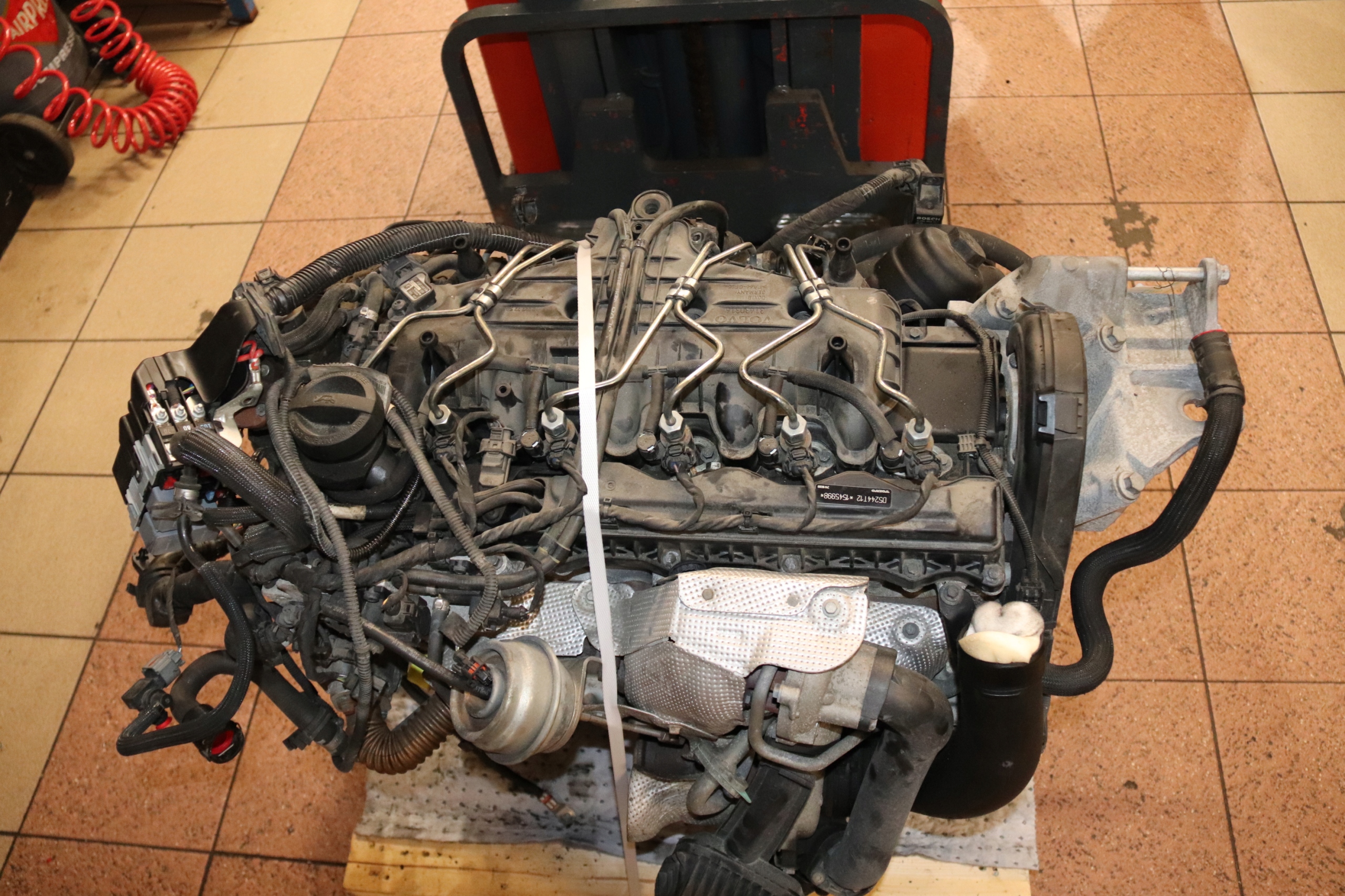 Moteur D 5244 T12 - Image 1