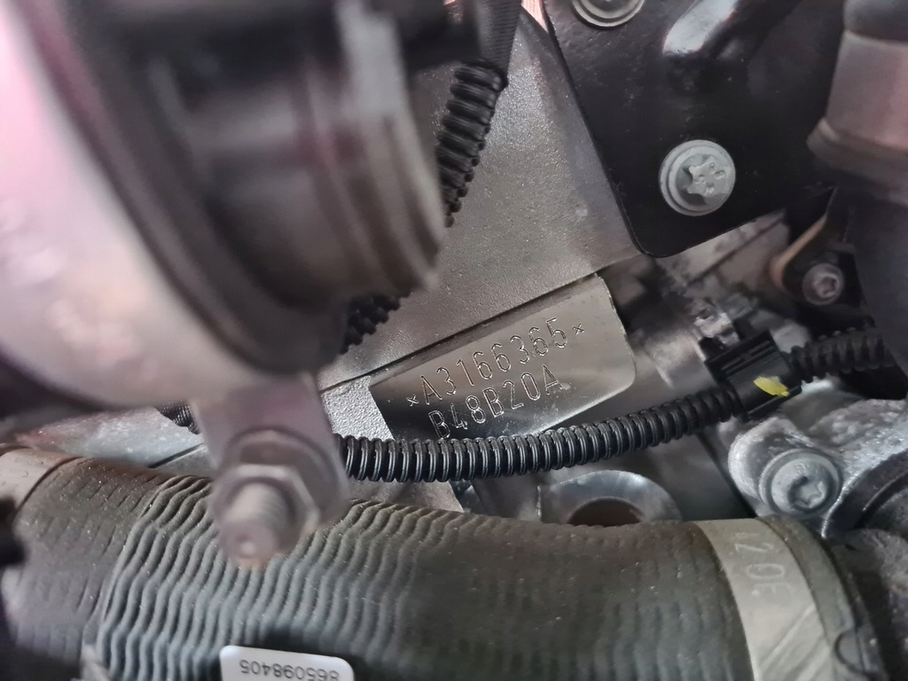 Moteur B48 B20 A — vue 5