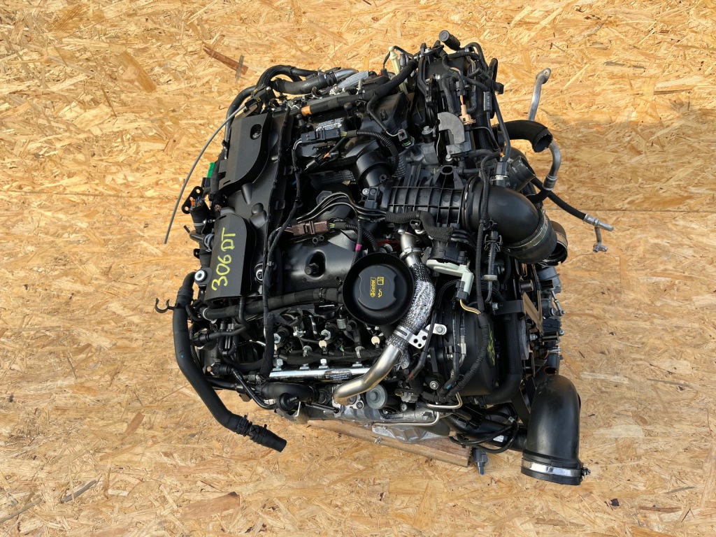 Moteur 306DT — vue 2