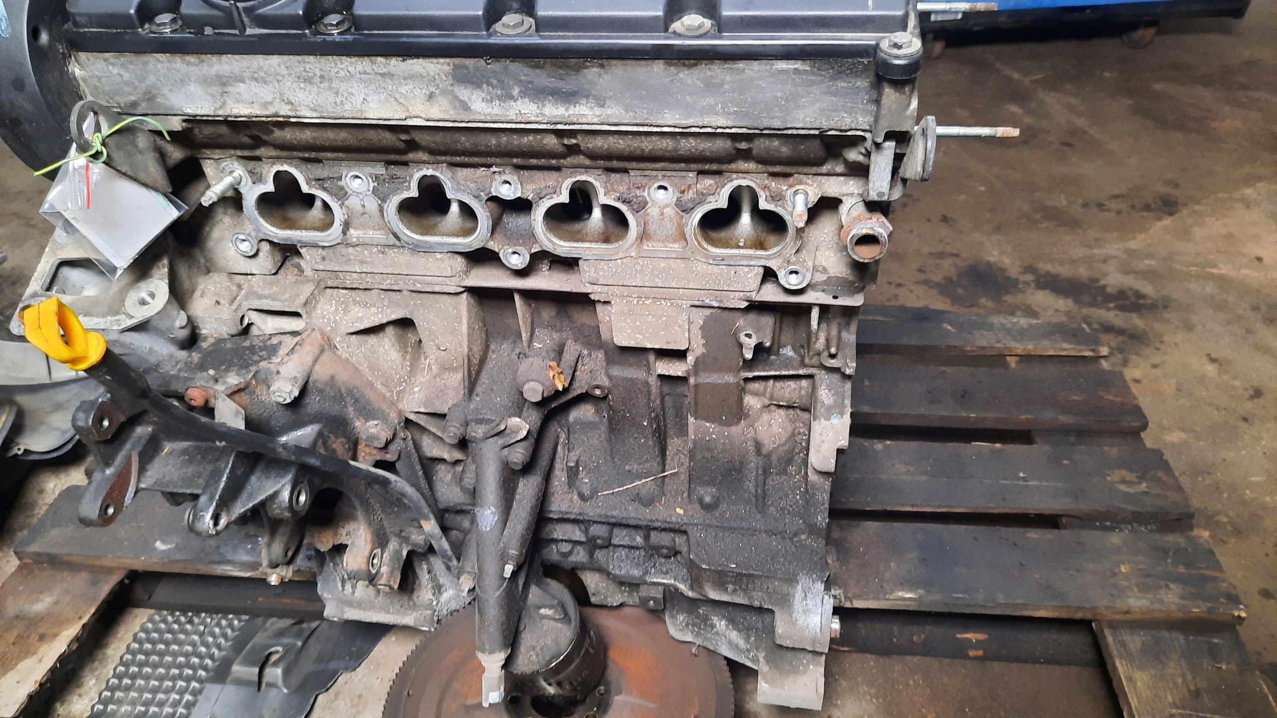 Moteur RFN (EW10J4) — vue 2