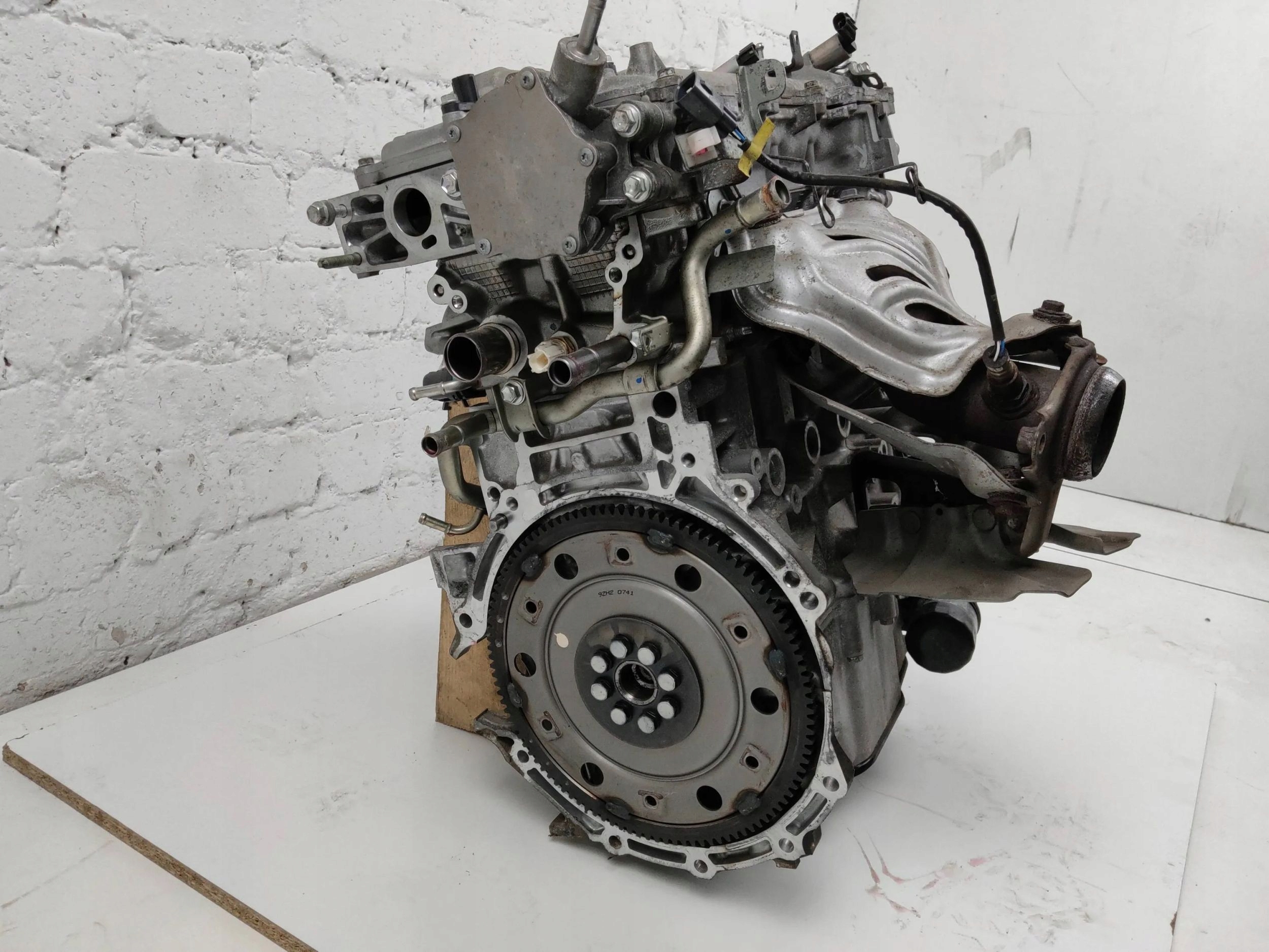 Moteur 1ZR-FAE — vue 2