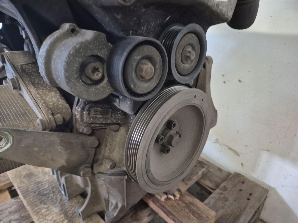 Moteur Z 19 DT — vue 1