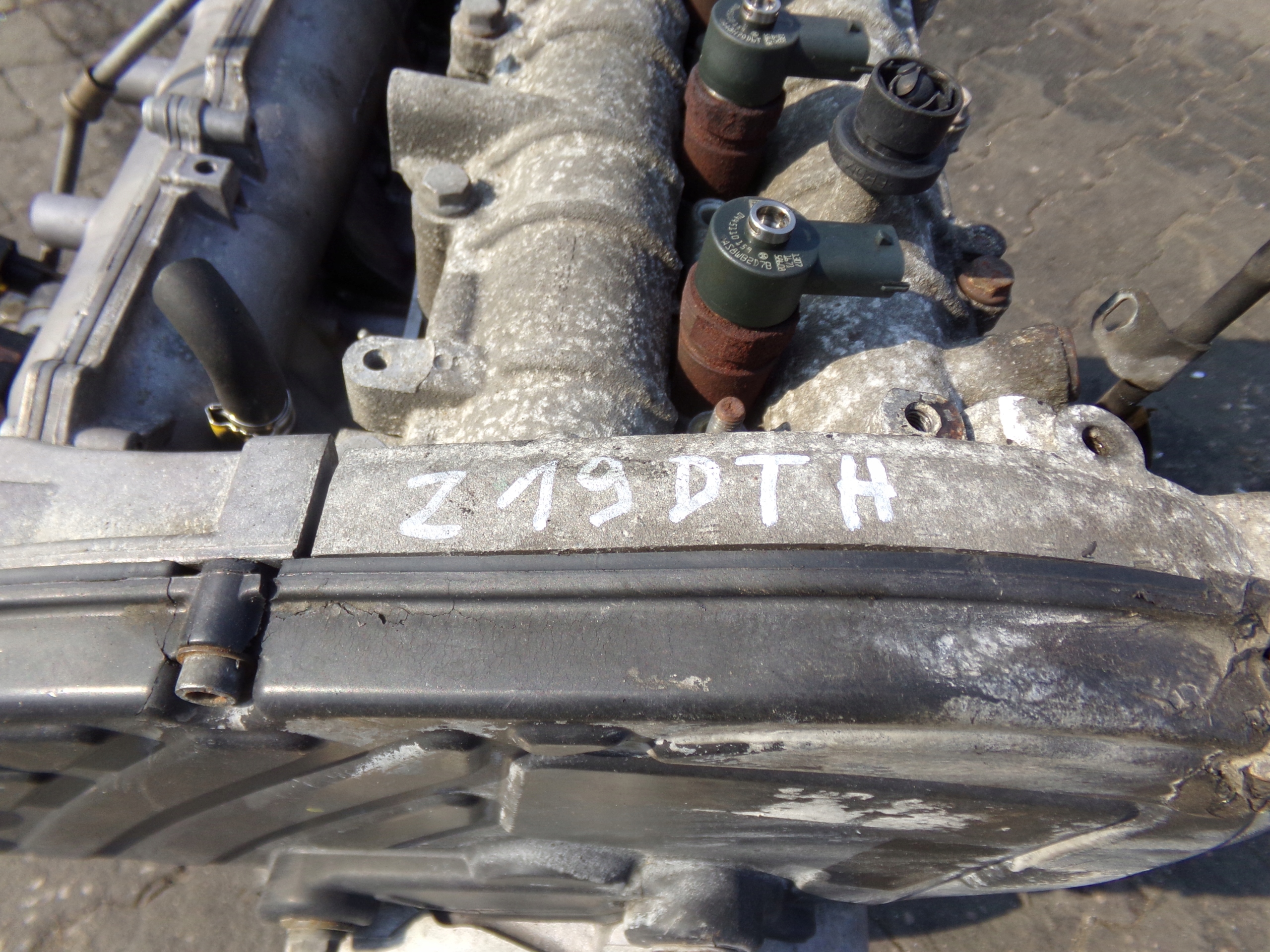 Moteur Z 19 DTH — vue 3