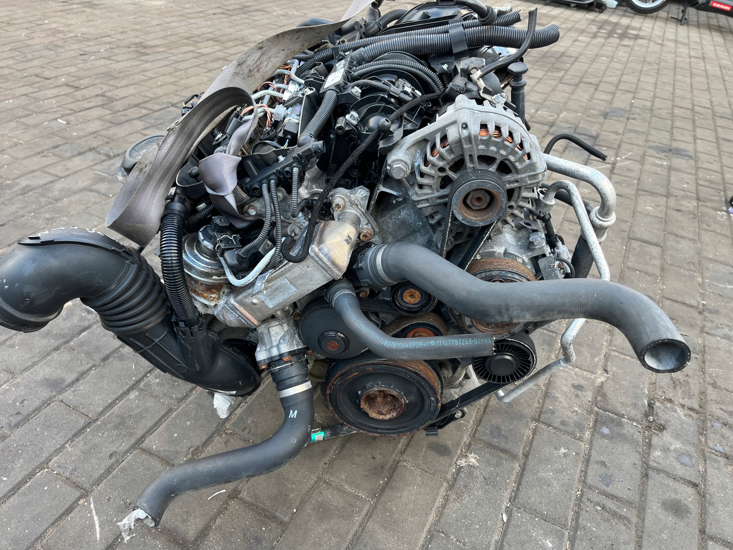 Moteur N47 D20 A — vue 5