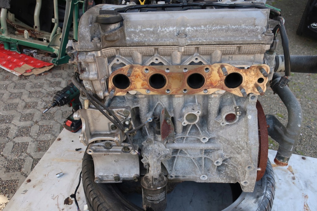 Moteur M16A — vue 2
