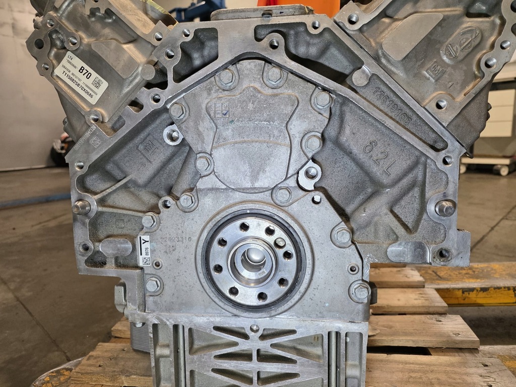 Moteur LT4(376CUV8) — vue 2