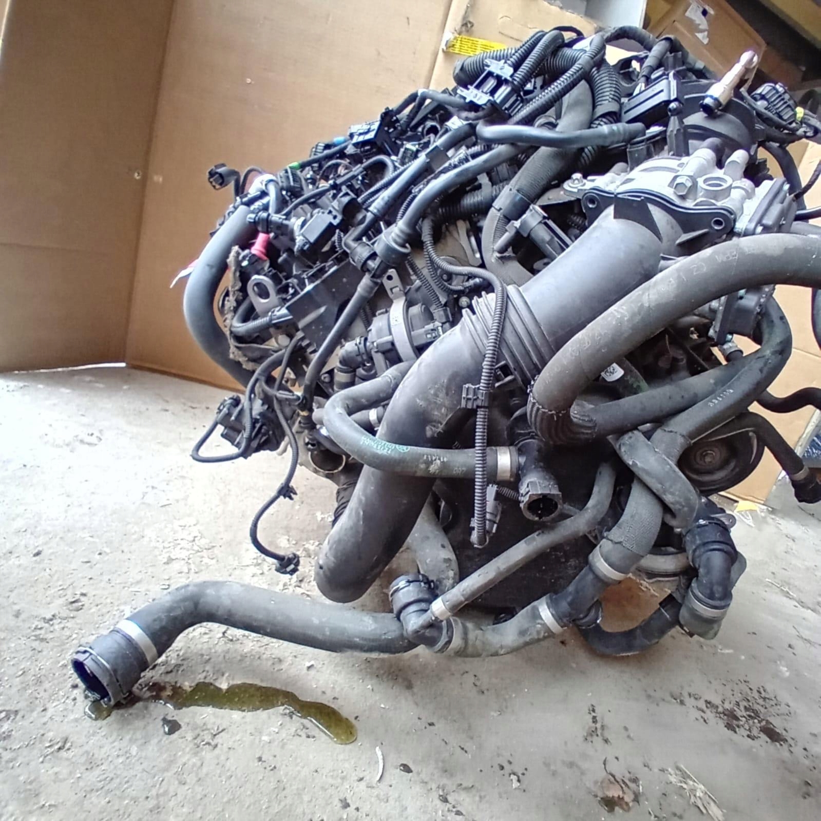 Moteur B46 B20 B — vue 2