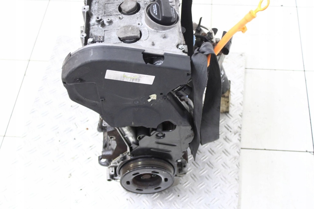 Moteur AUQ — vue 2