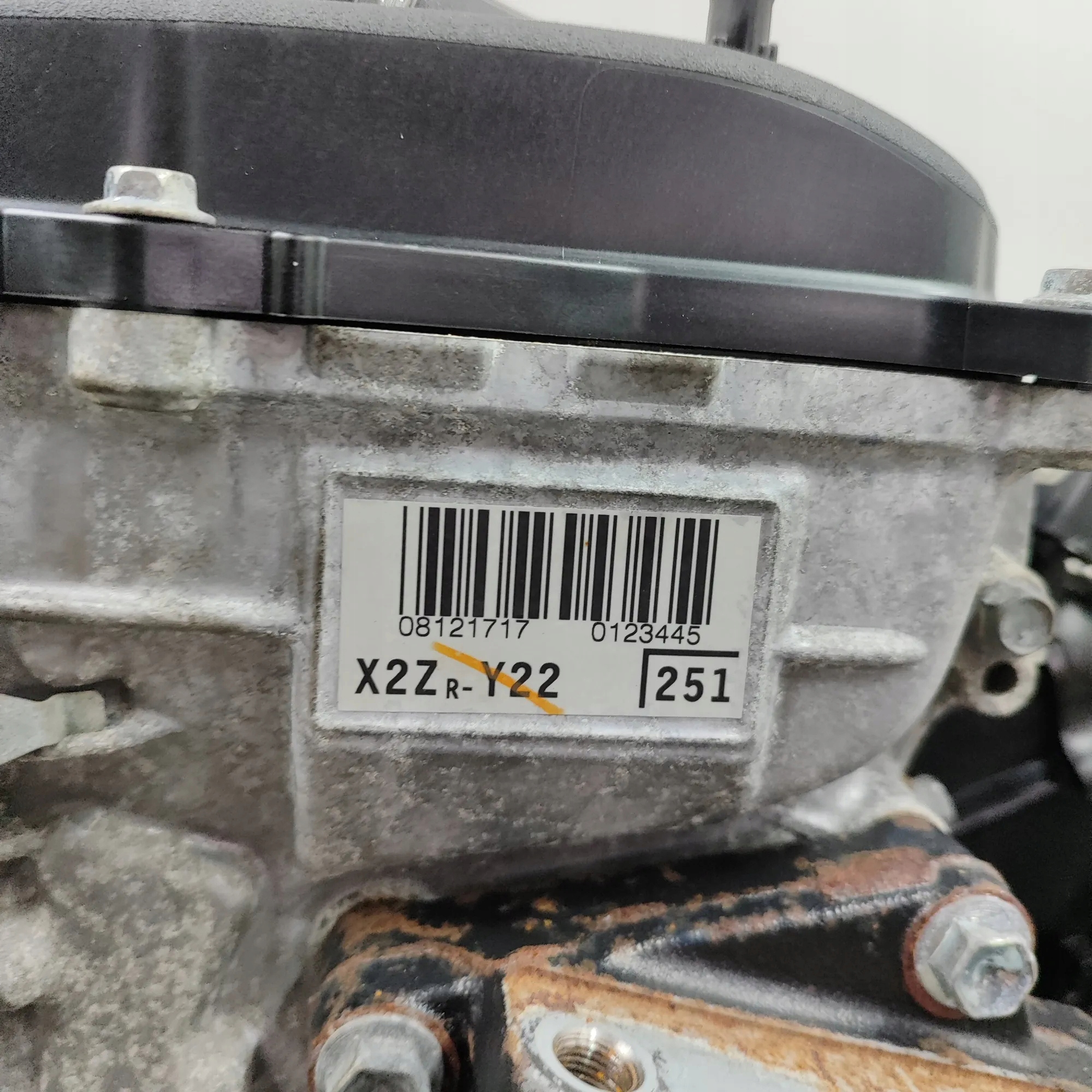 Moteur 2ZR-FXE — vue 9