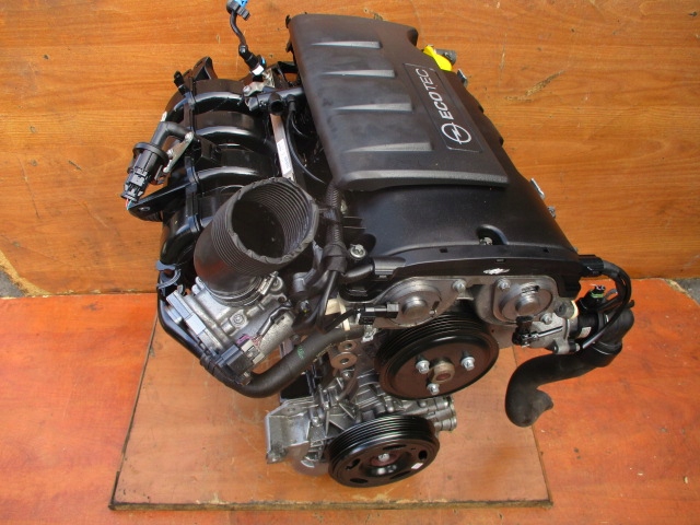 Moteur A 12 XER — vue 5