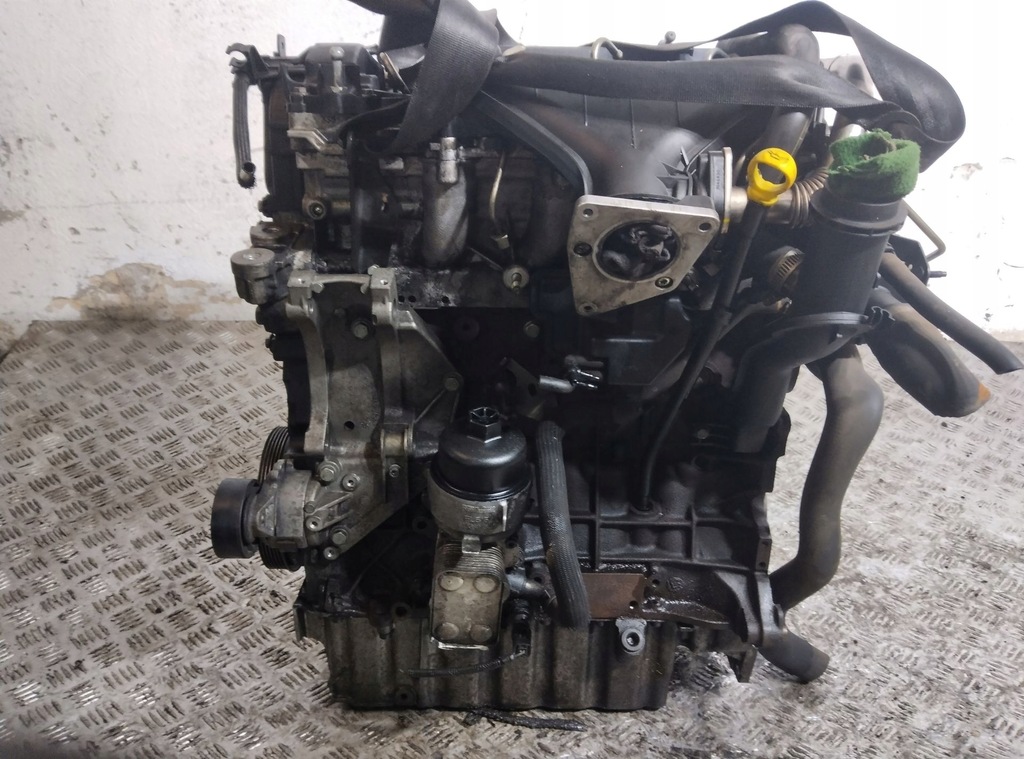 Moteur D 4204 T — vue 2