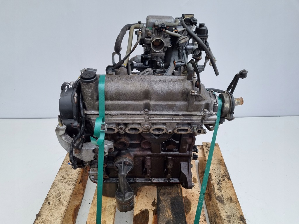 Moteur F10DN — vue 1