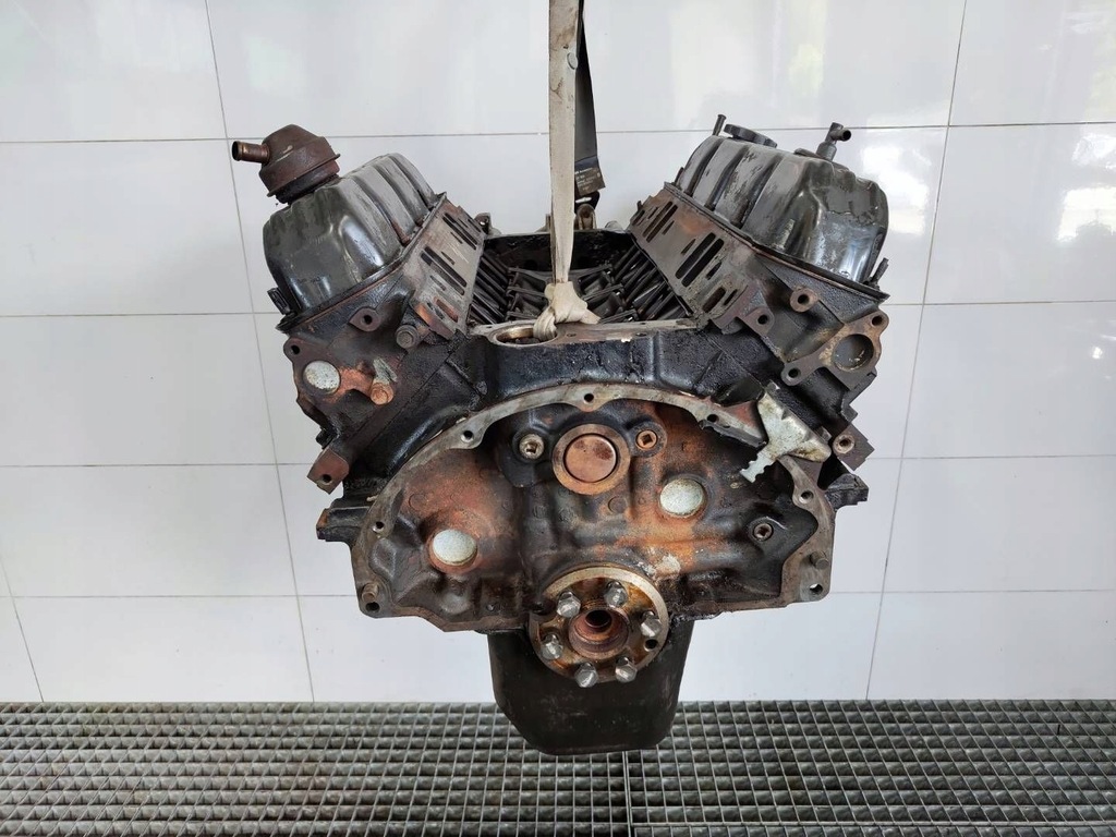 Moteur ELF — vue 3