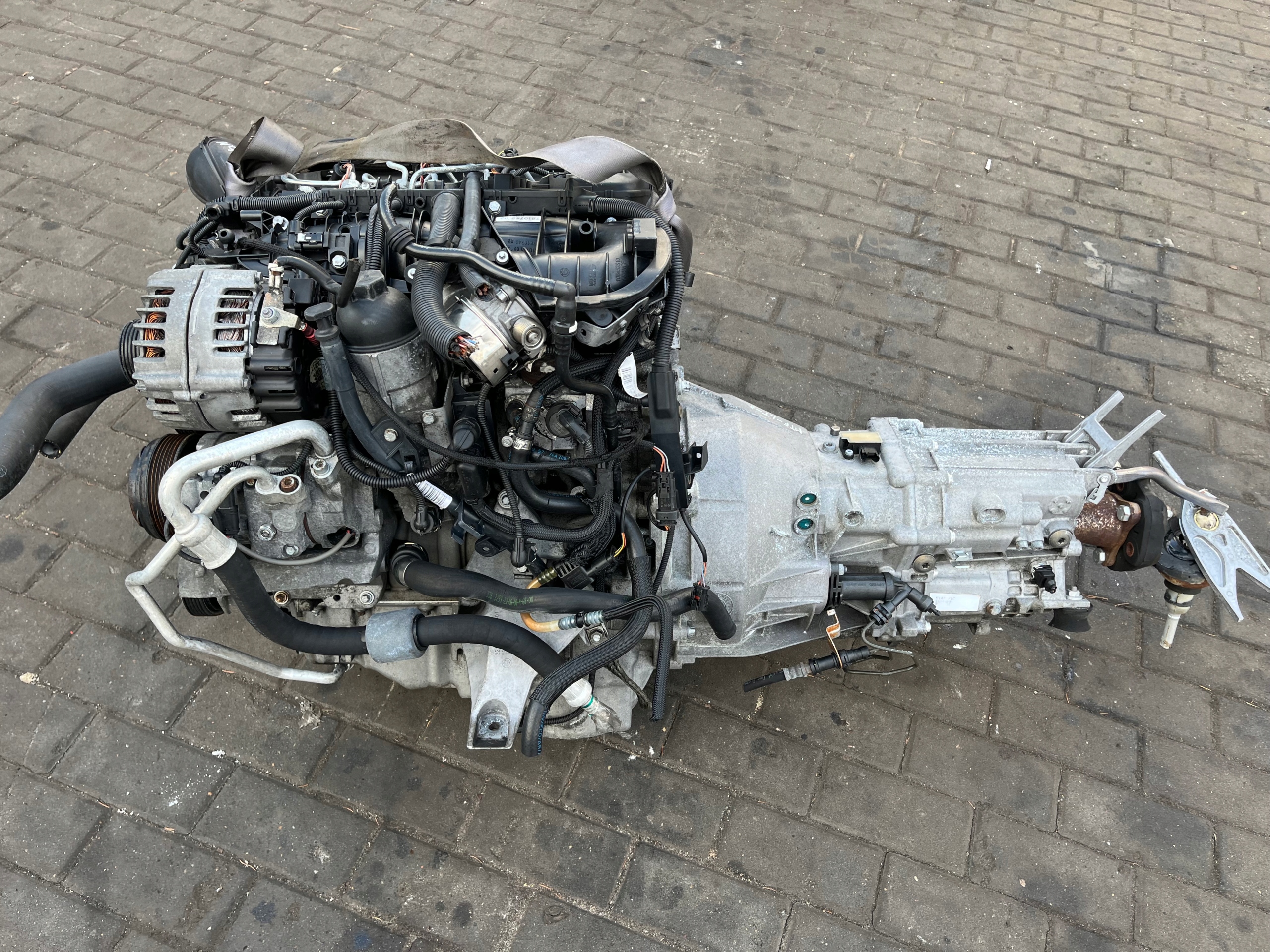 Moteur N47 D20 A — vue 2