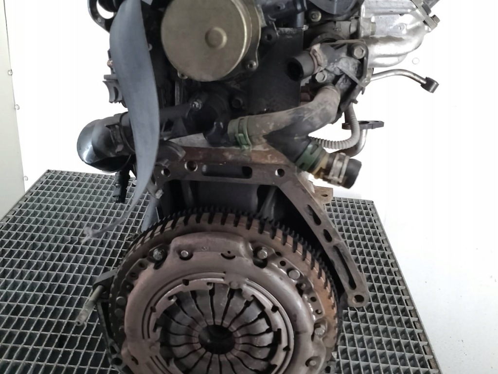 Moteur K9K 724 — vue 2