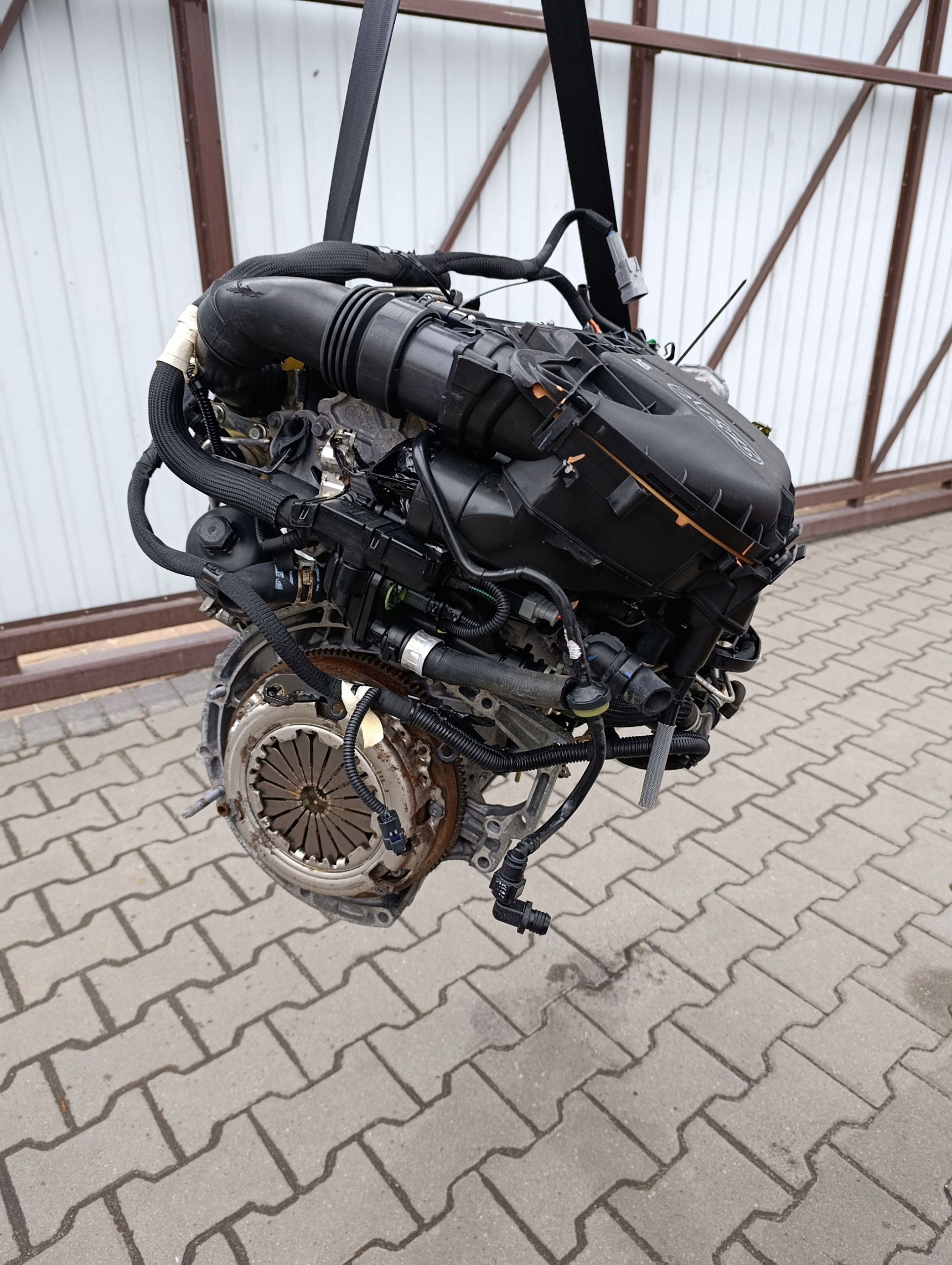 Moteur 8HR (DV4C) — vue 1