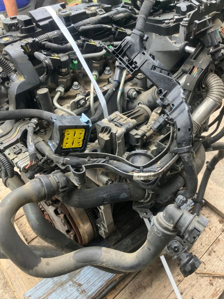 Moteur 9HC (DV6C) — vue 4