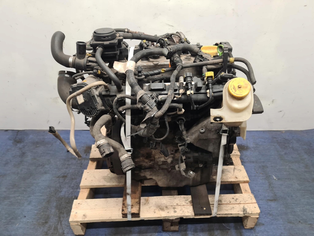 Moteur 198 A4.000 — vue 9