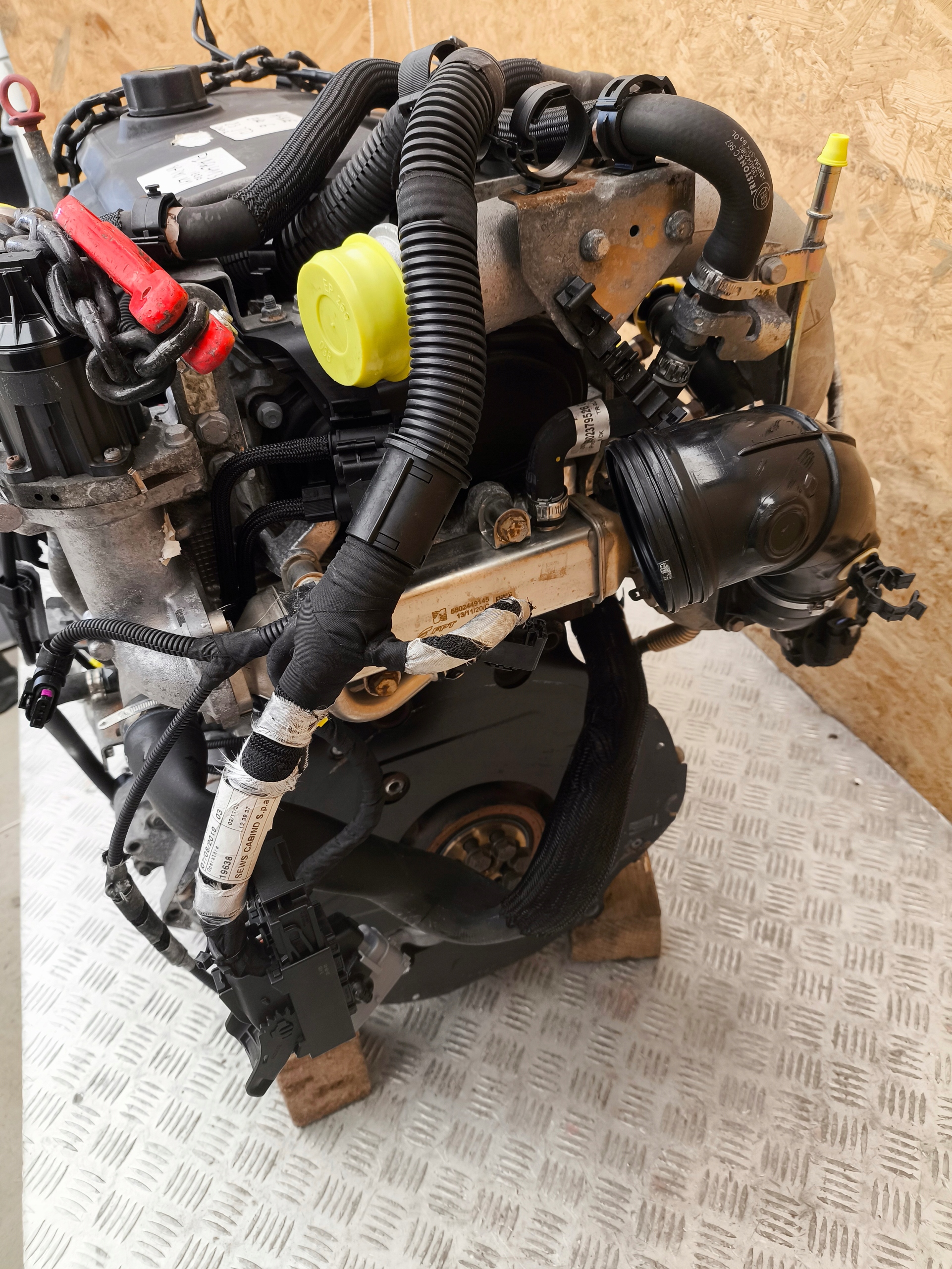 Moteur F1AGL4113 — vue 3