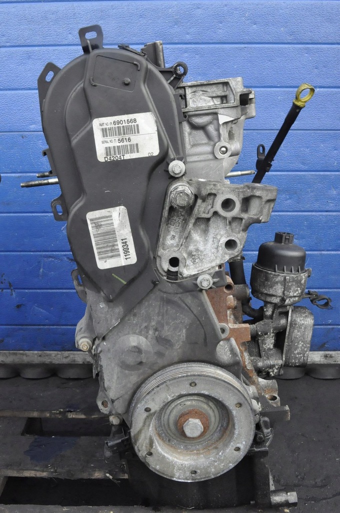 Moteur D 4204 T — vue 4