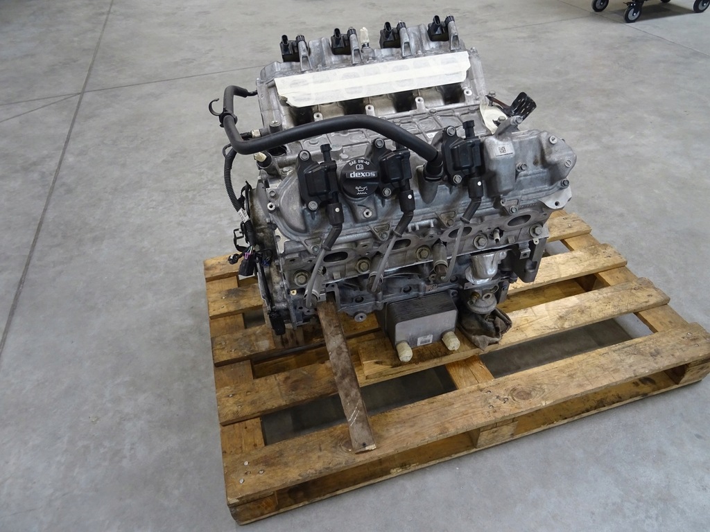 Moteur LT4(376CUV8) — vue 6