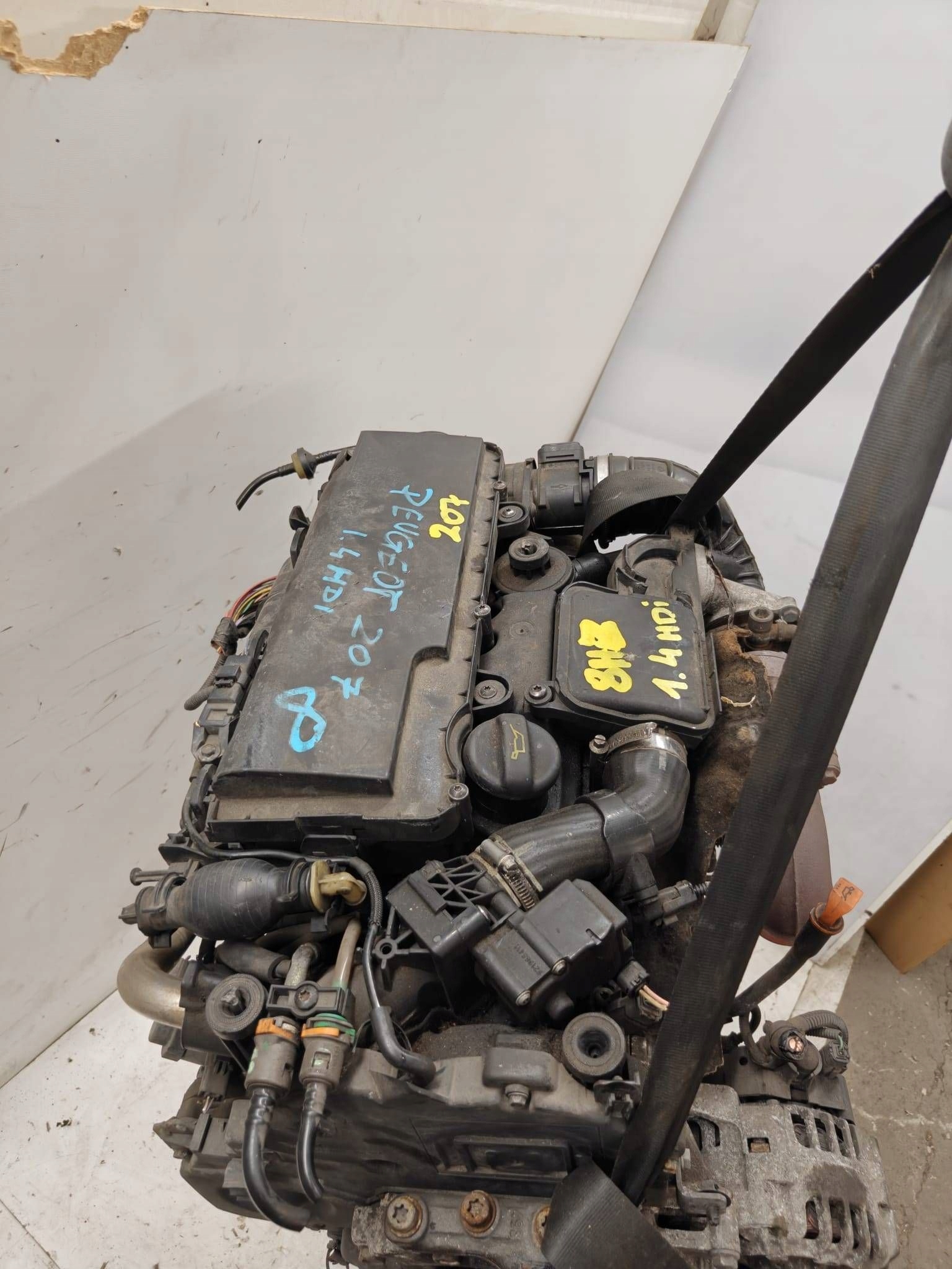 Moteur 8HT (DV4TD) — vue 1