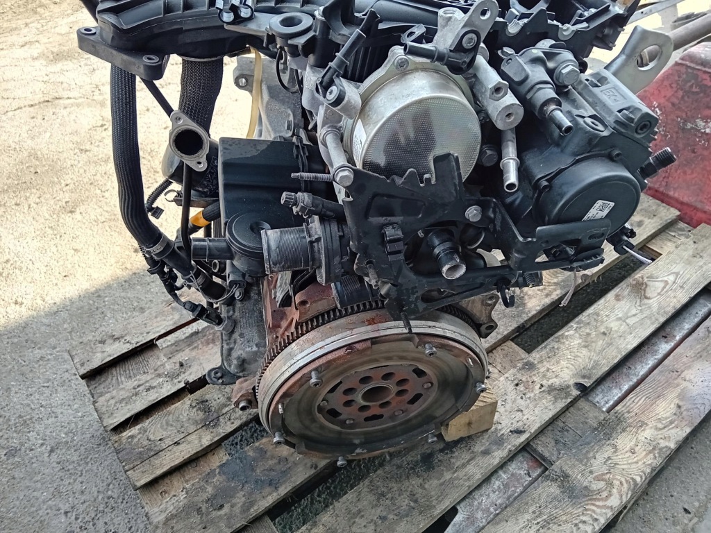 Moteur RHA (DW10CTED4) — vue 3