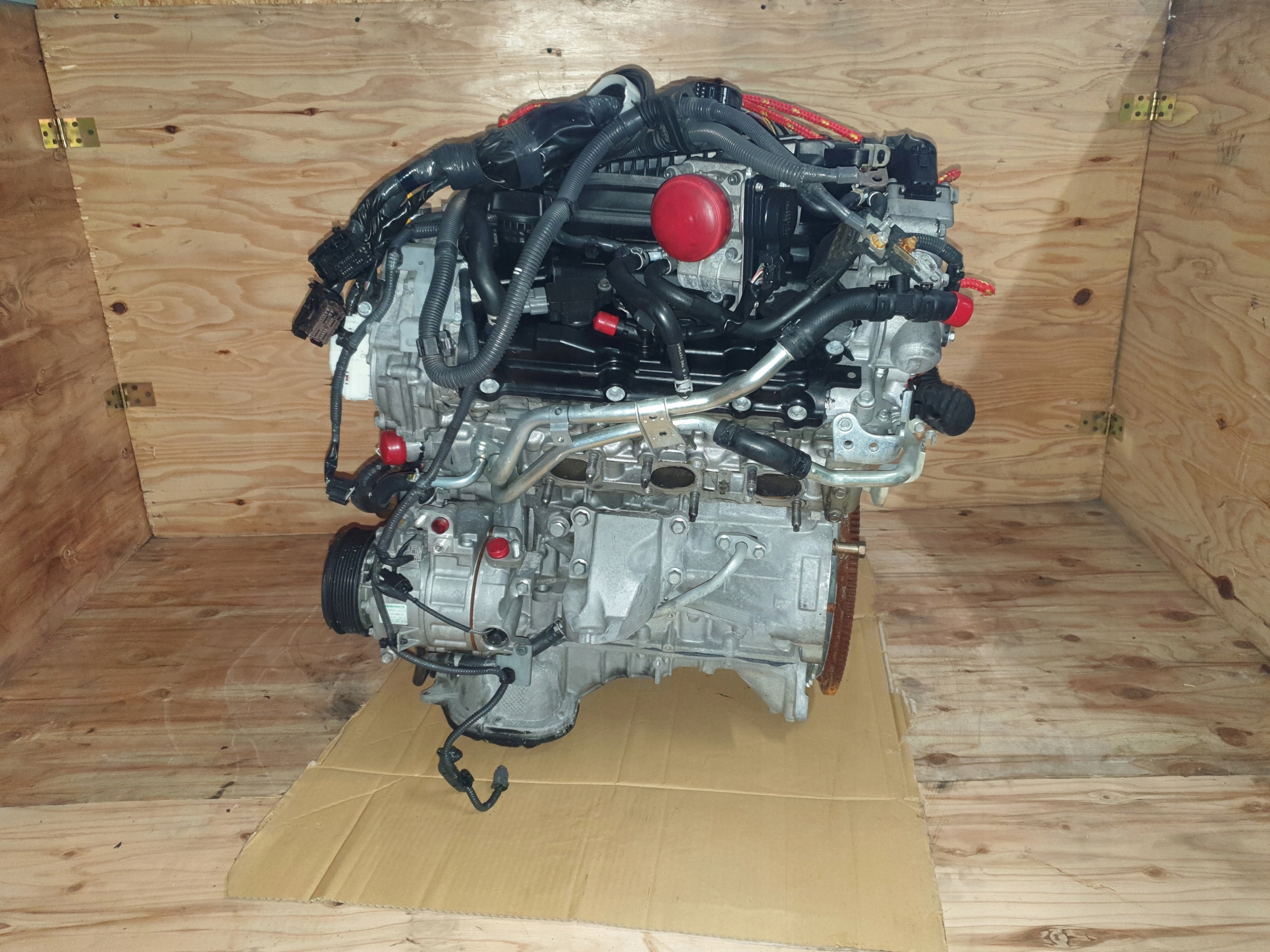 Moteur VQ37VHR — vue 2