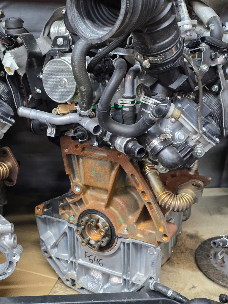 Moteur K9K — vue 1