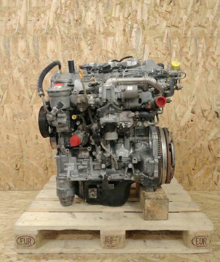 Moteur 1AD-FTV — vue 1