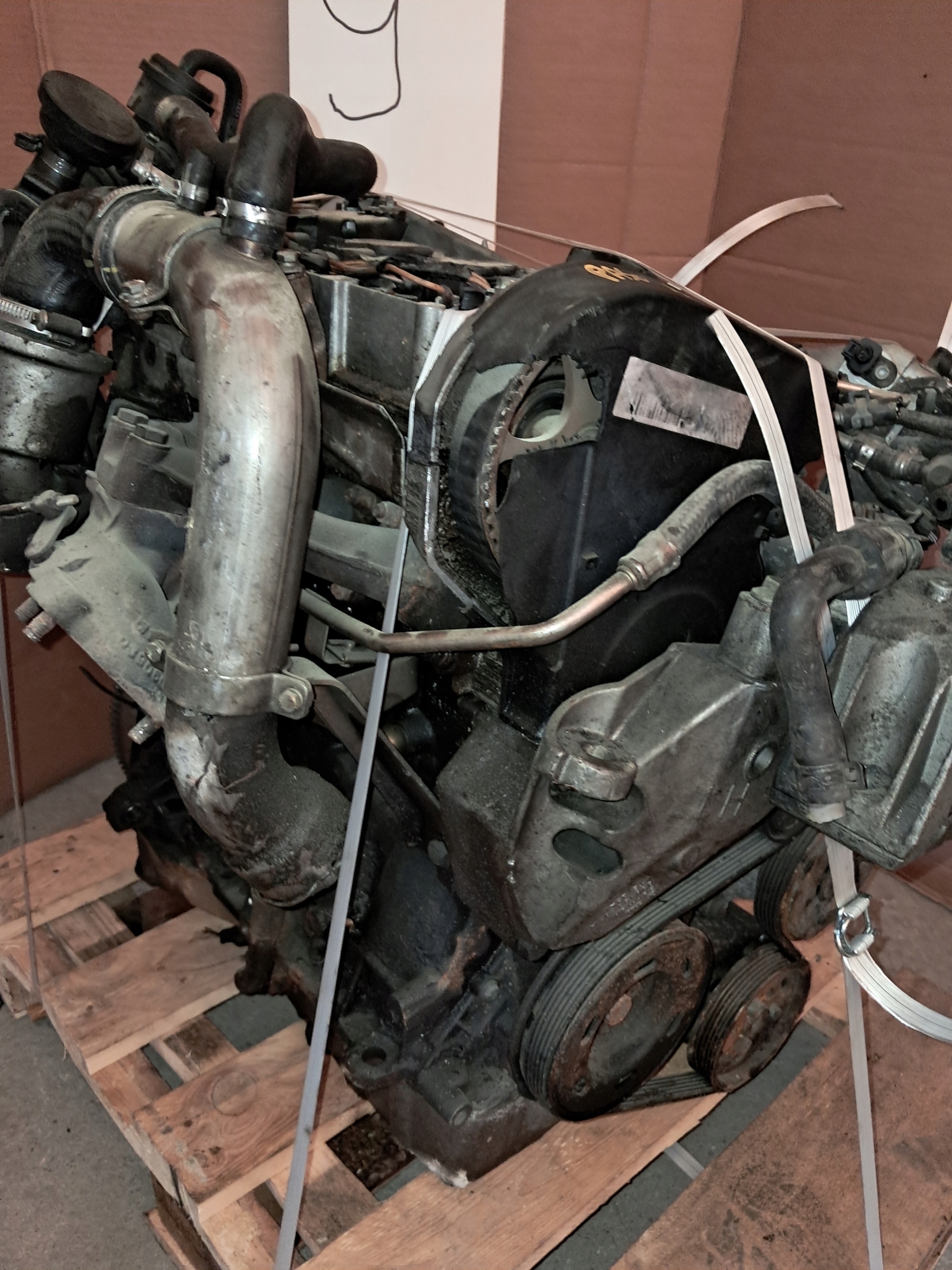 Moteur AUQ — vue 4