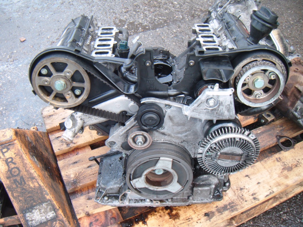 Moteur AKE — vue 2
