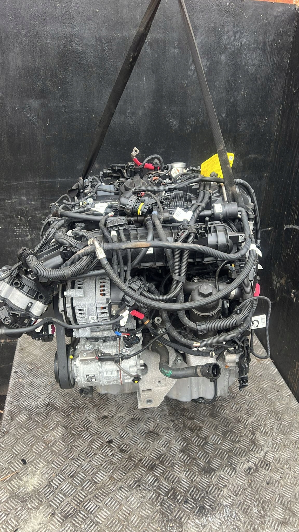 Moteur B48 B20 A — vue 1