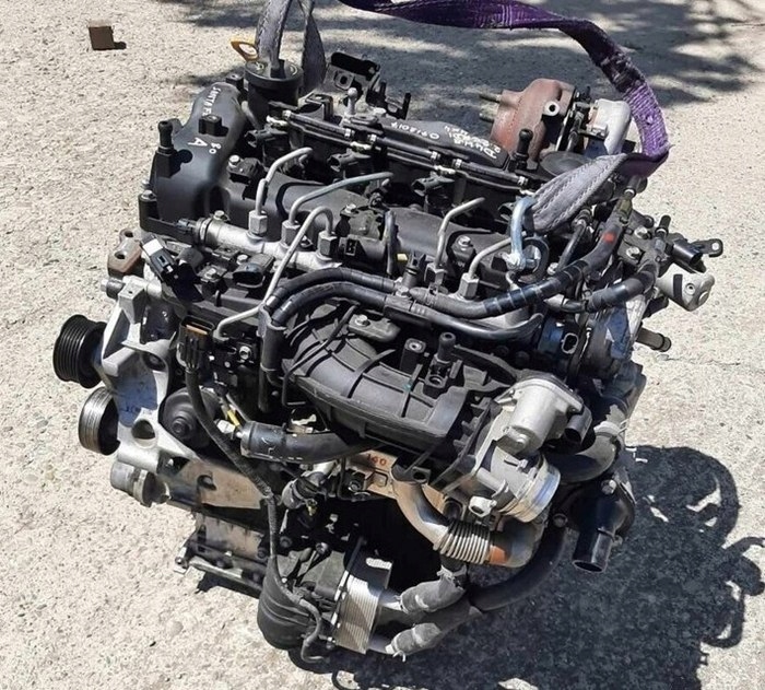 Moteur D4HB — vue 1