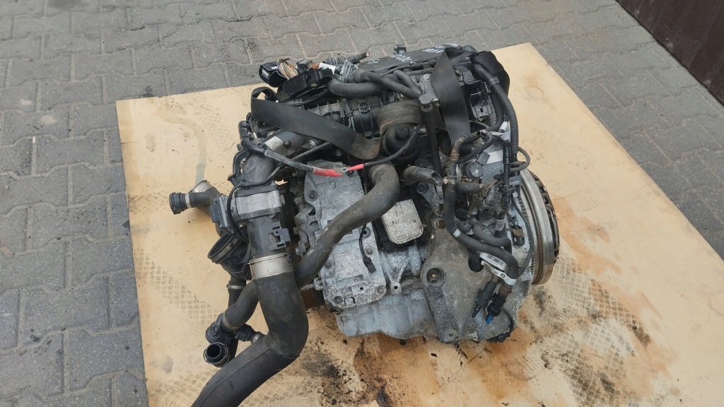 Moteur N47 D20 C — vue 2