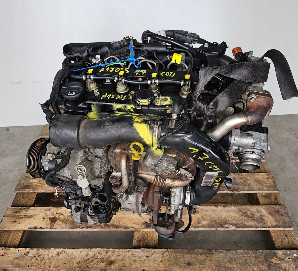 Moteur A 17 DTS — vue 4