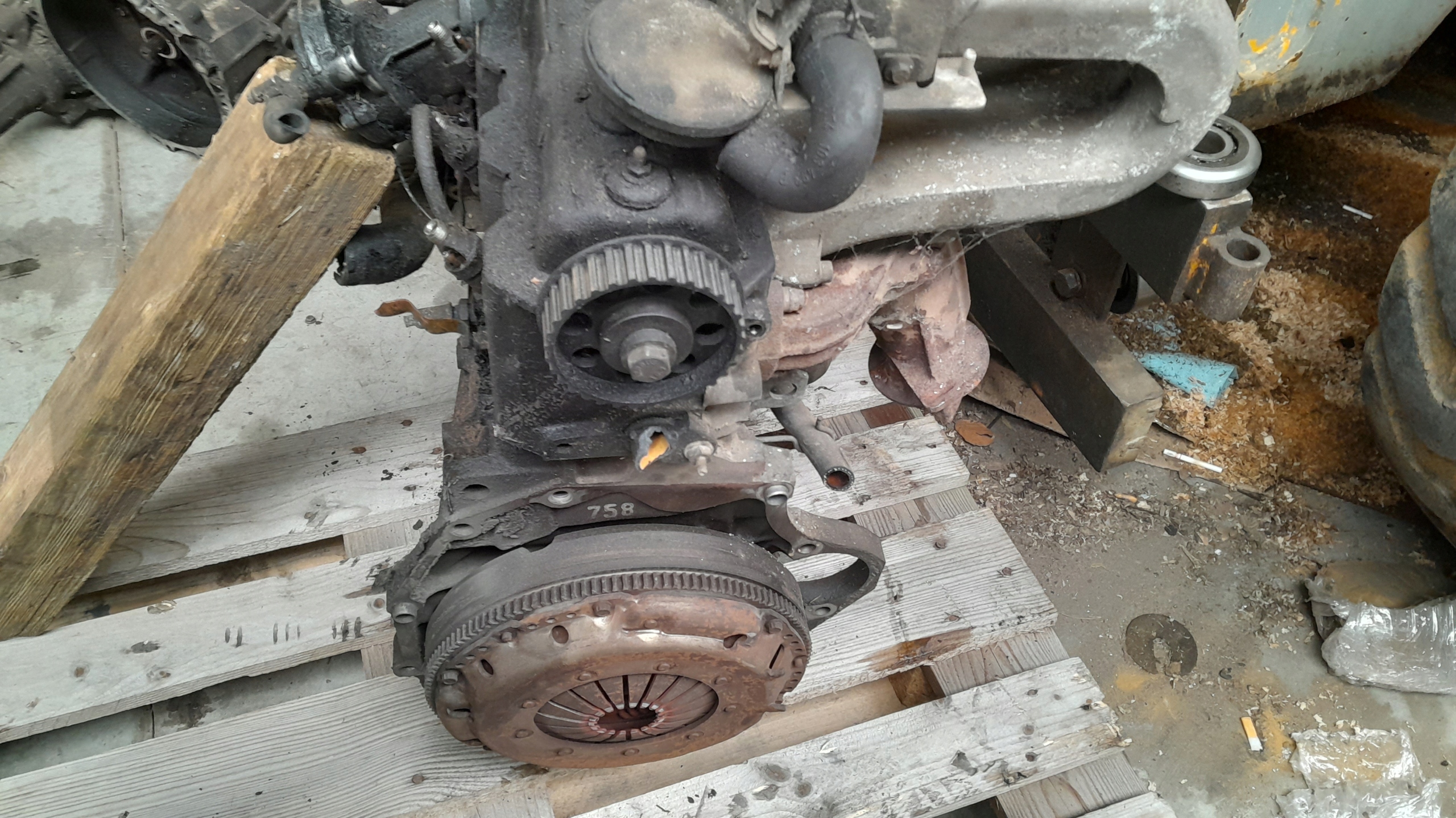 Moteur AAB — vue 2