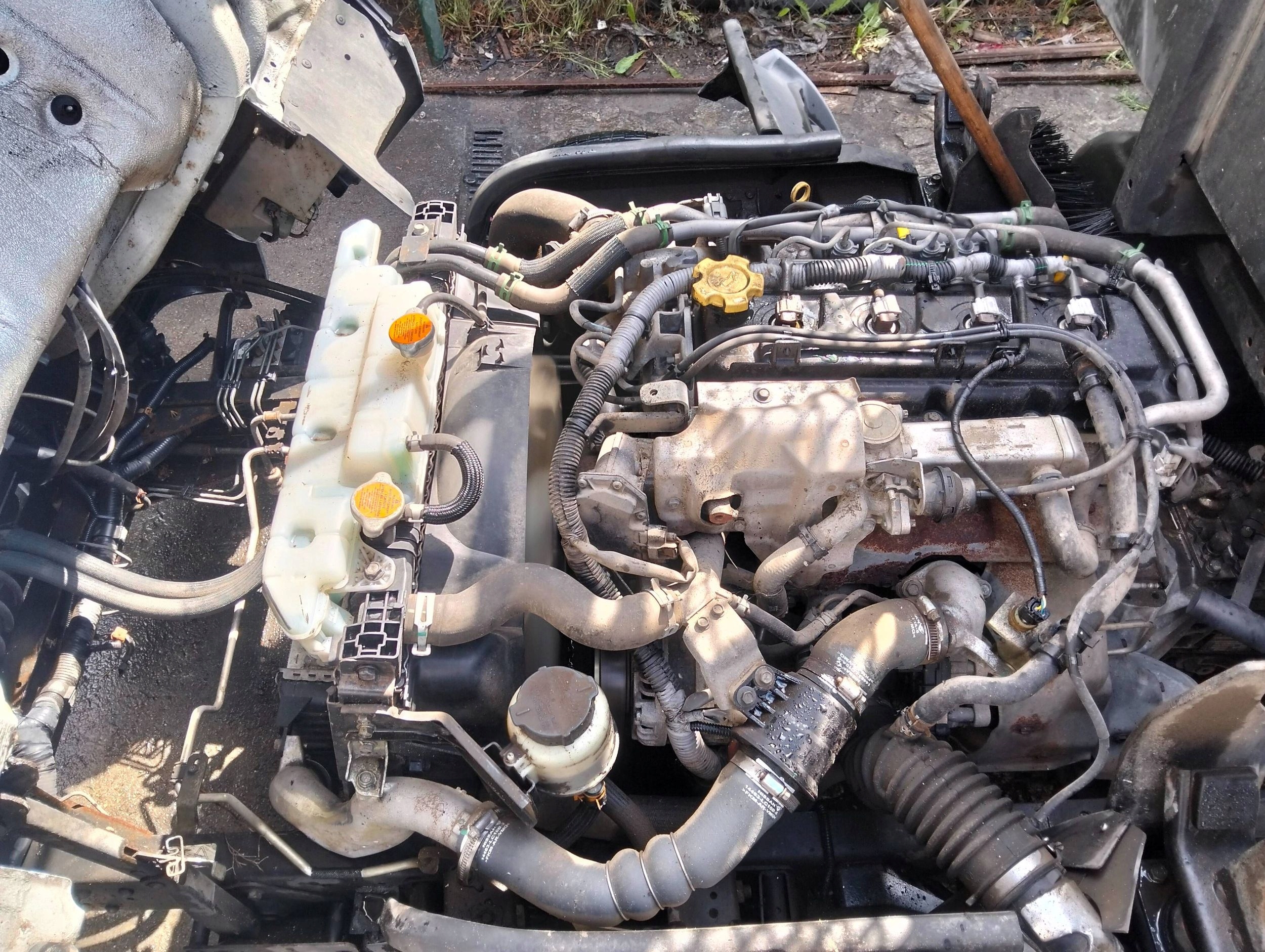 Moteur YD25K3LD-5MI — vue 2