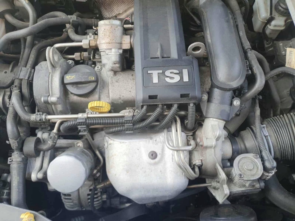 Moteur CBZA — vue 1