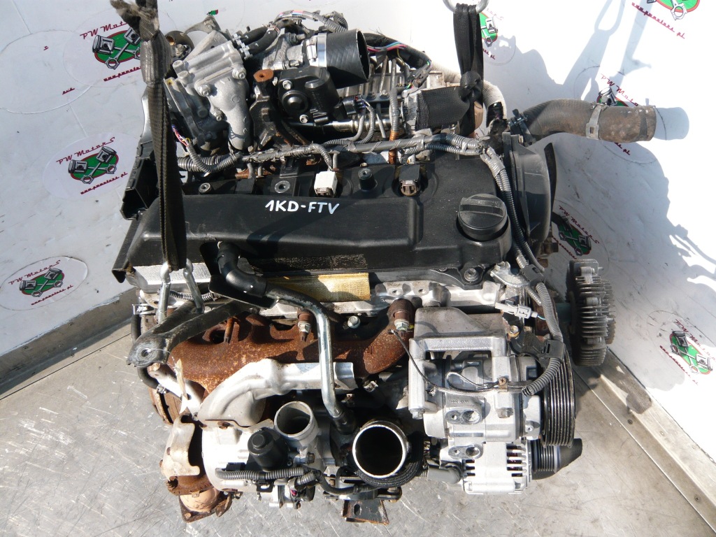 Moteur 1KD-FTV — vue 1