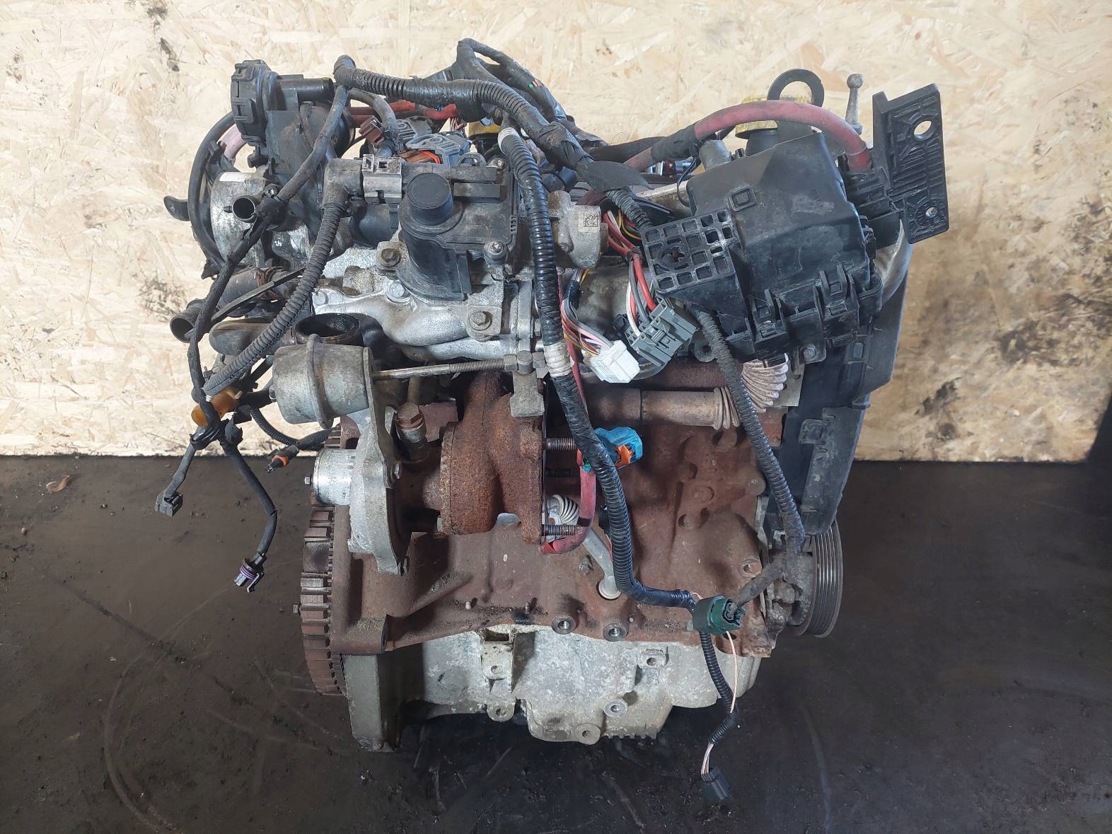Moteur K9K 830 - Image 1